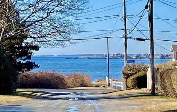 12 Gull Island Road Fairhaven, MA 02719 - Photo 3 of 11 Gallery Image 3