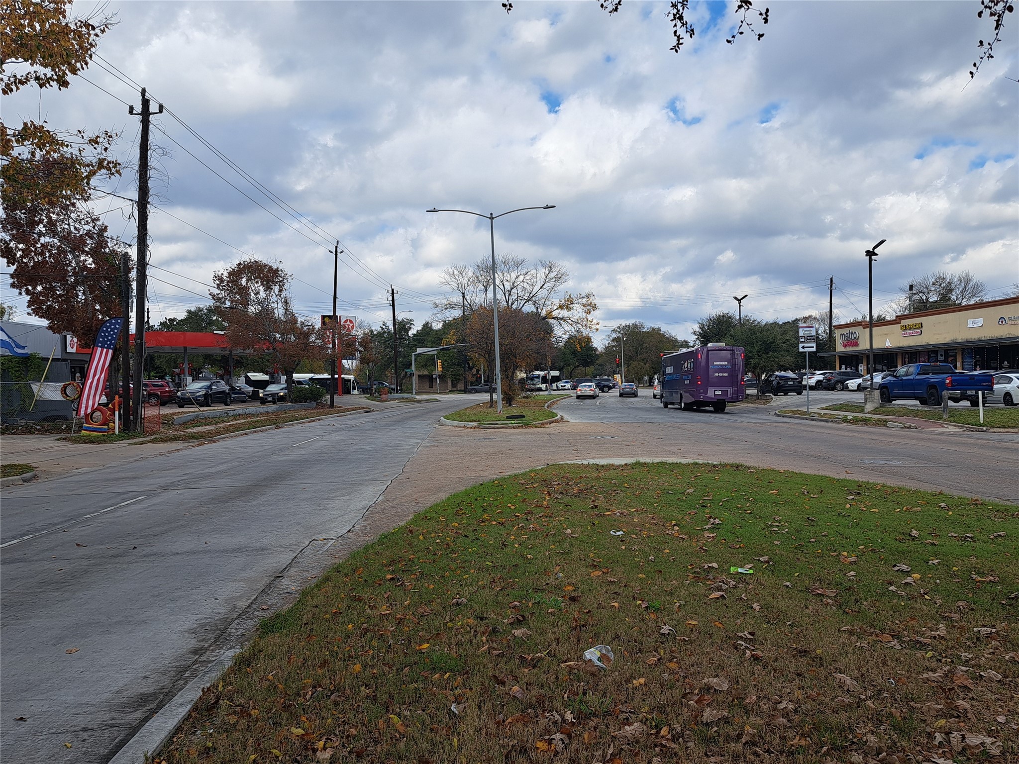 8524 Scott Street Houston, TX 77051 - Photo 7 of 7 a view of a street