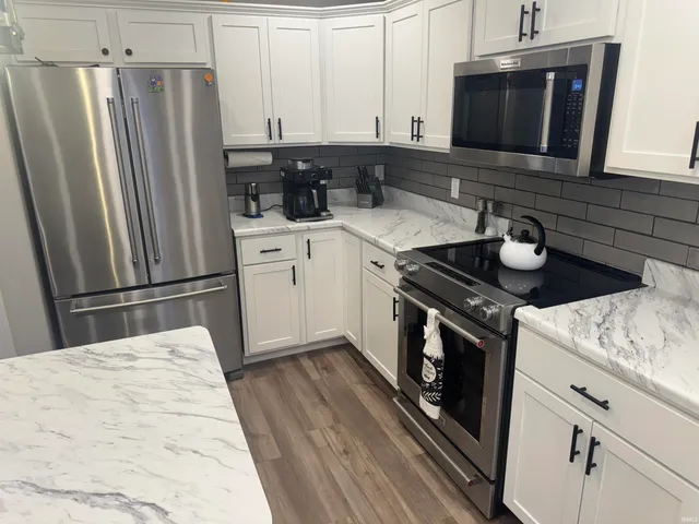 $419,900 | 2592 Tiger's Trail, Decatur, IN 46733