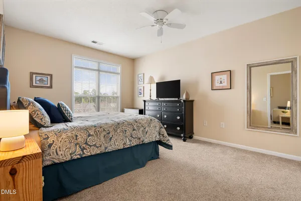 $209,900 | 2511 Huntscroft Lane, Unit 303, Raleigh, NC 27617