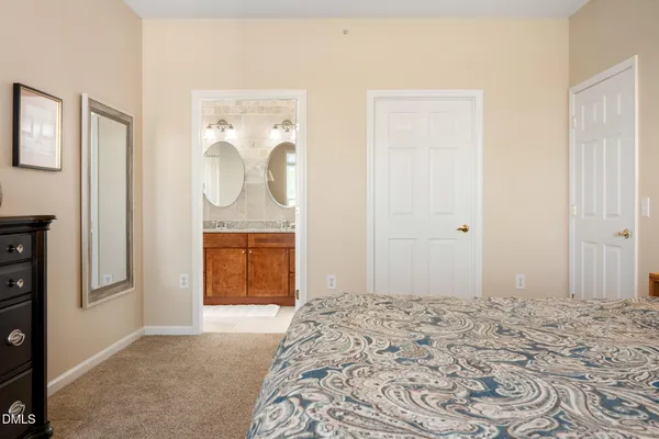 $209,900 | 2511 Huntscroft Lane, Unit 303, Raleigh, NC 27617