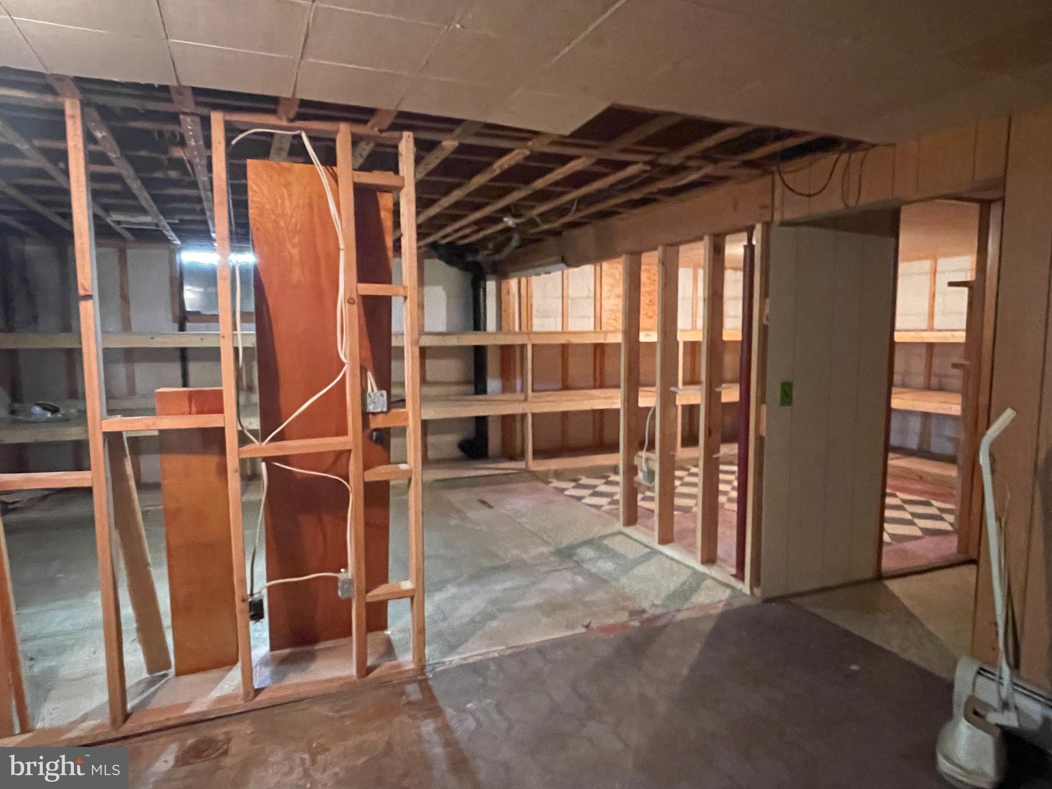 14221 Hazen Road Northeast Cumberland, MD 21502 - Photo 18 of 36