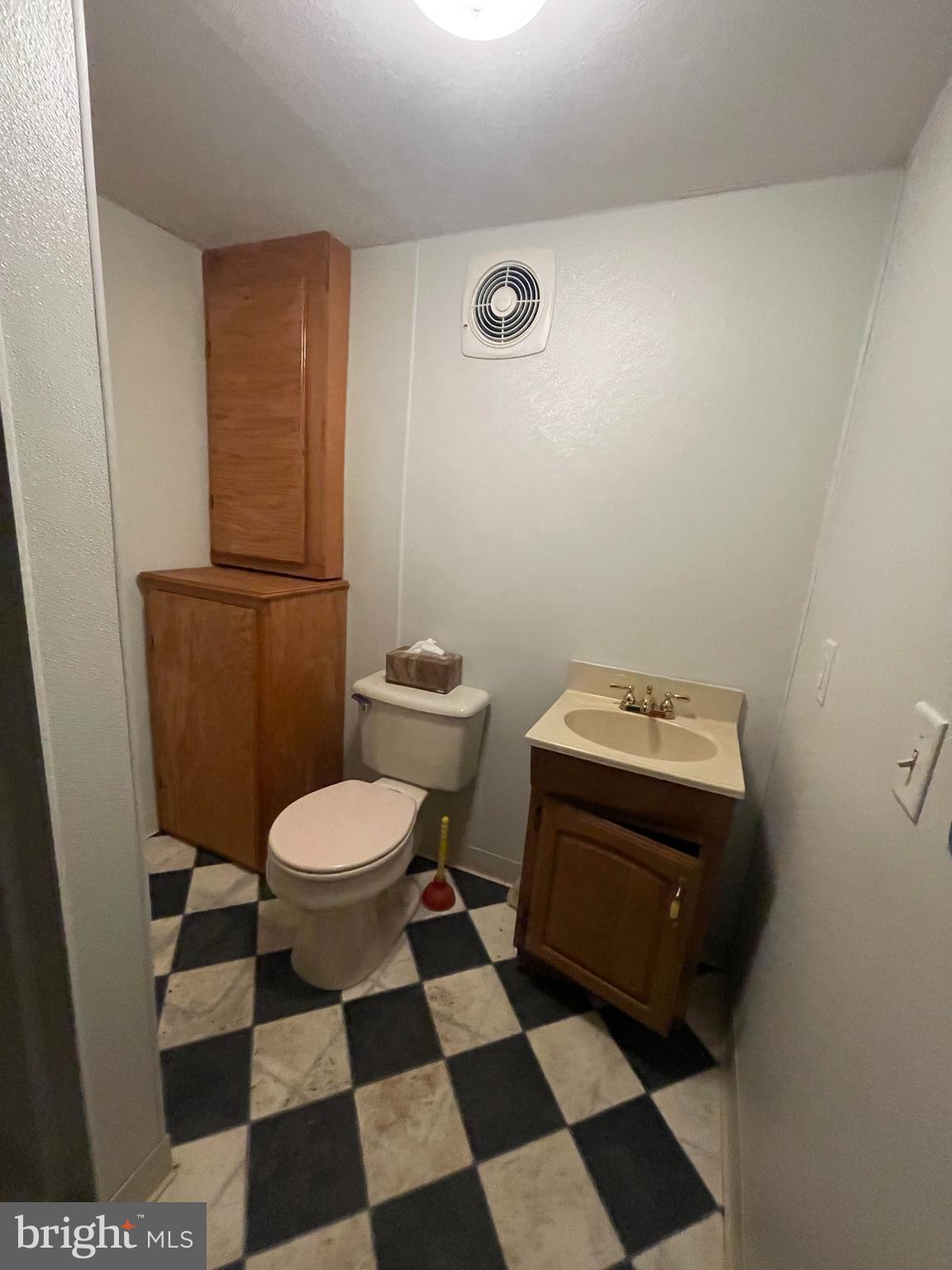 14221 Hazen Road Northeast Cumberland, MD 21502 - Photo 19 of 36