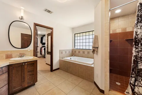 $1,375,000 | 105 Laurelwood Drive North, Austin, TX 78733