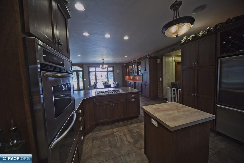 11410 Dupont Road Hibbing, MN 55746 - Photo 6 of 22 Gallery Image 6