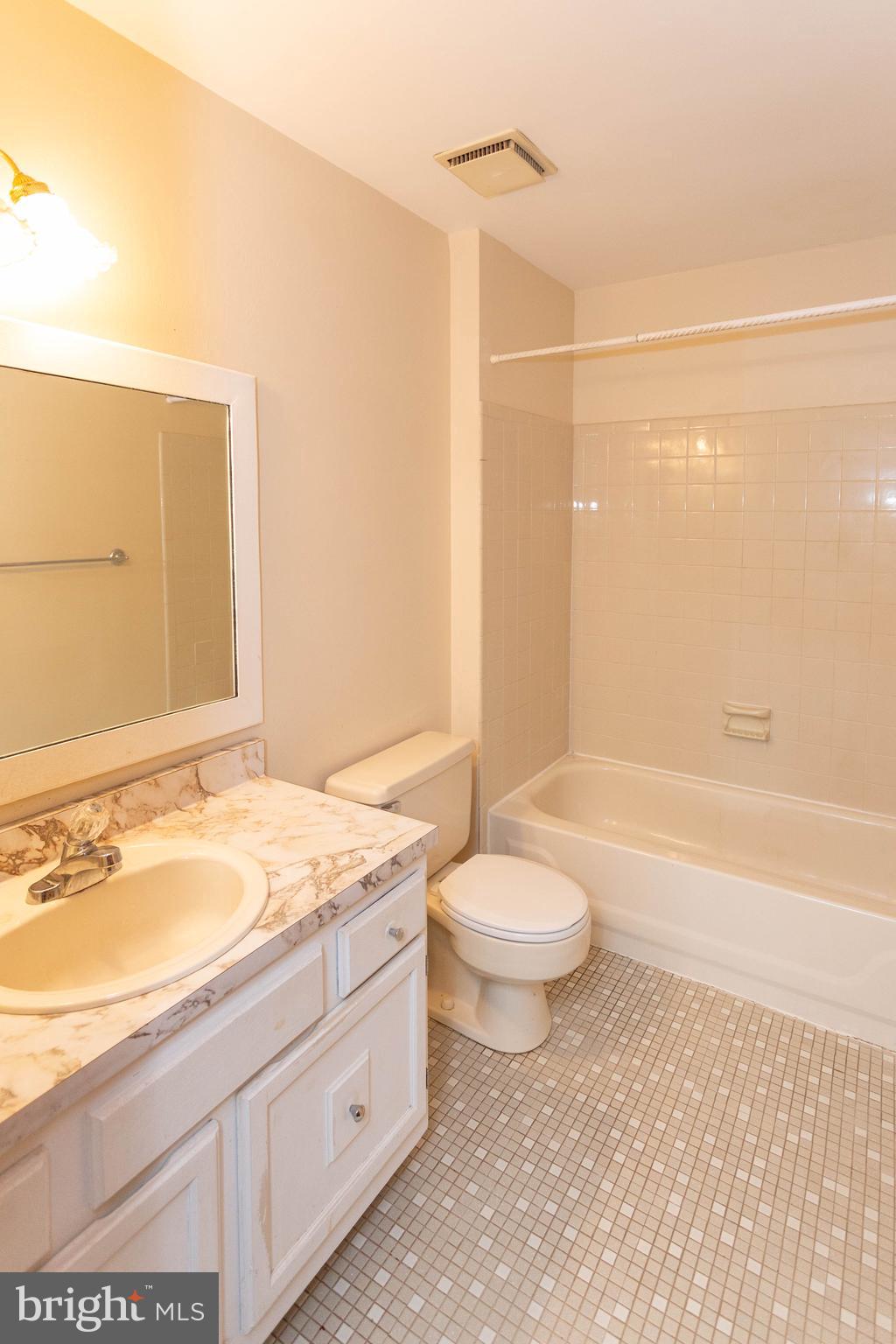 56 Farnwood Road Mount Laurel, NJ 08054 - Photo 15 of 21