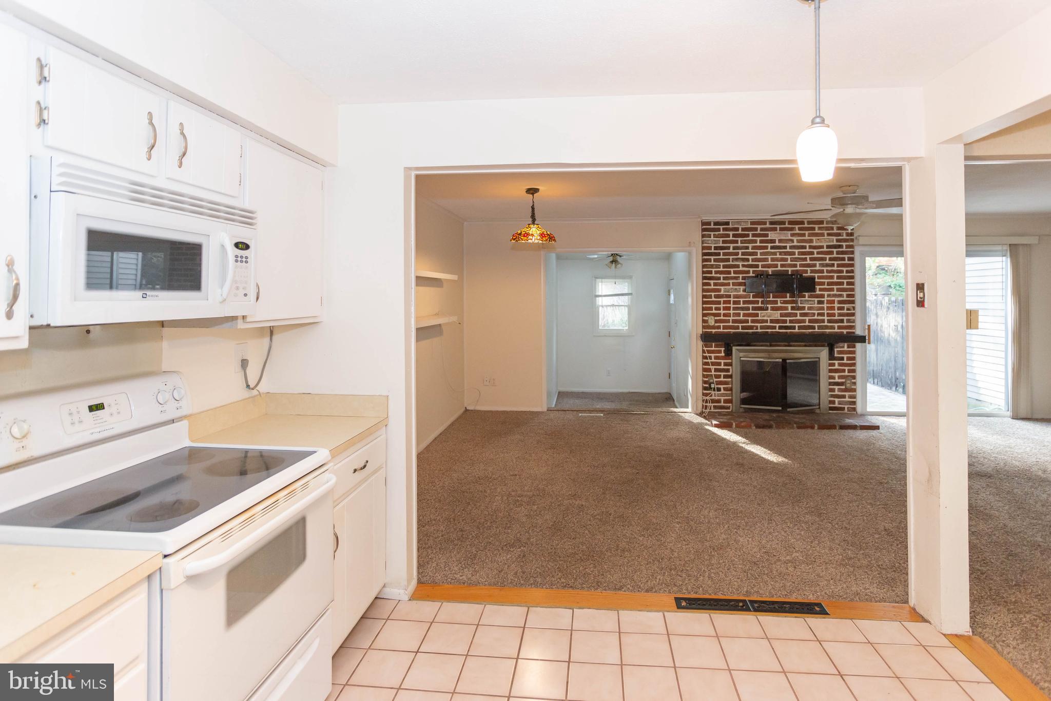 56 Farnwood Road Mount Laurel, NJ 08054 - Photo 4 of 21