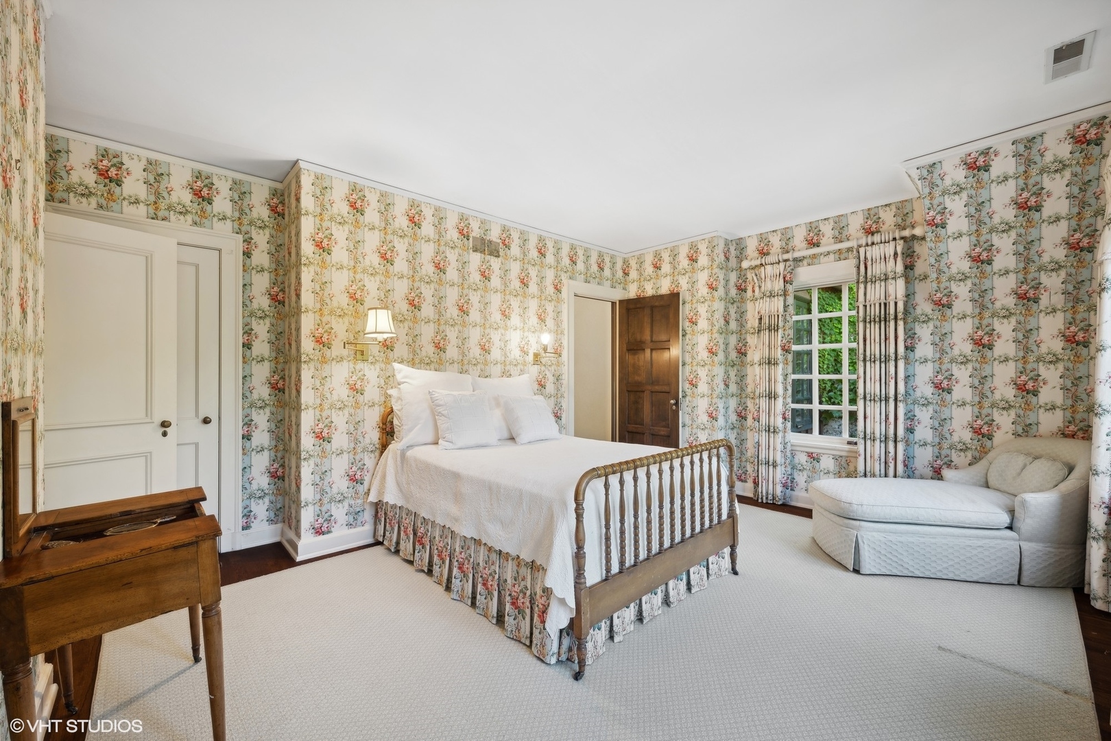 36 Indian Hill Road Winnetka, IL 60093 - Photo 20 of 51 a bedroom with a bed couch and a window
