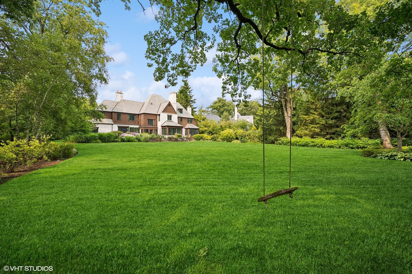 36 Indian Hill Road Winnetka, IL 60093 - Photo 47 of 51 a garden view