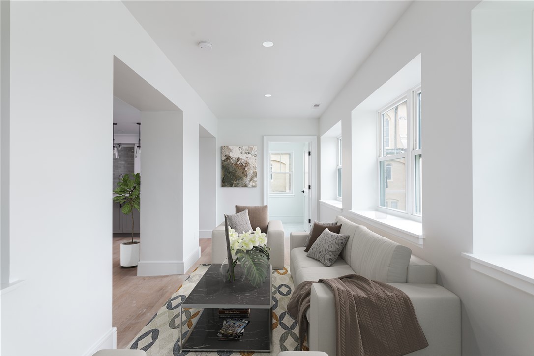 2 Eastnor Road, Unit 1 Newport, RI 02840 - Photo 4 of 20 Gallery Image 4