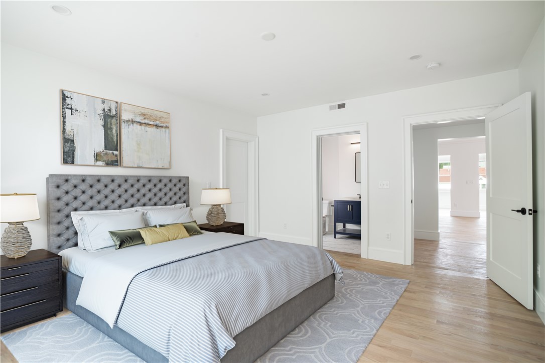 2 Eastnor Road, Unit 1 Newport, RI 02840 - Photo 5 of 20 Gallery Image 5