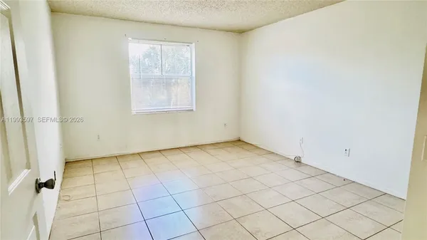 $2,100 | 9640 Northwest 2nd Street, Unit 5204, Pembroke Pines, FL 33024