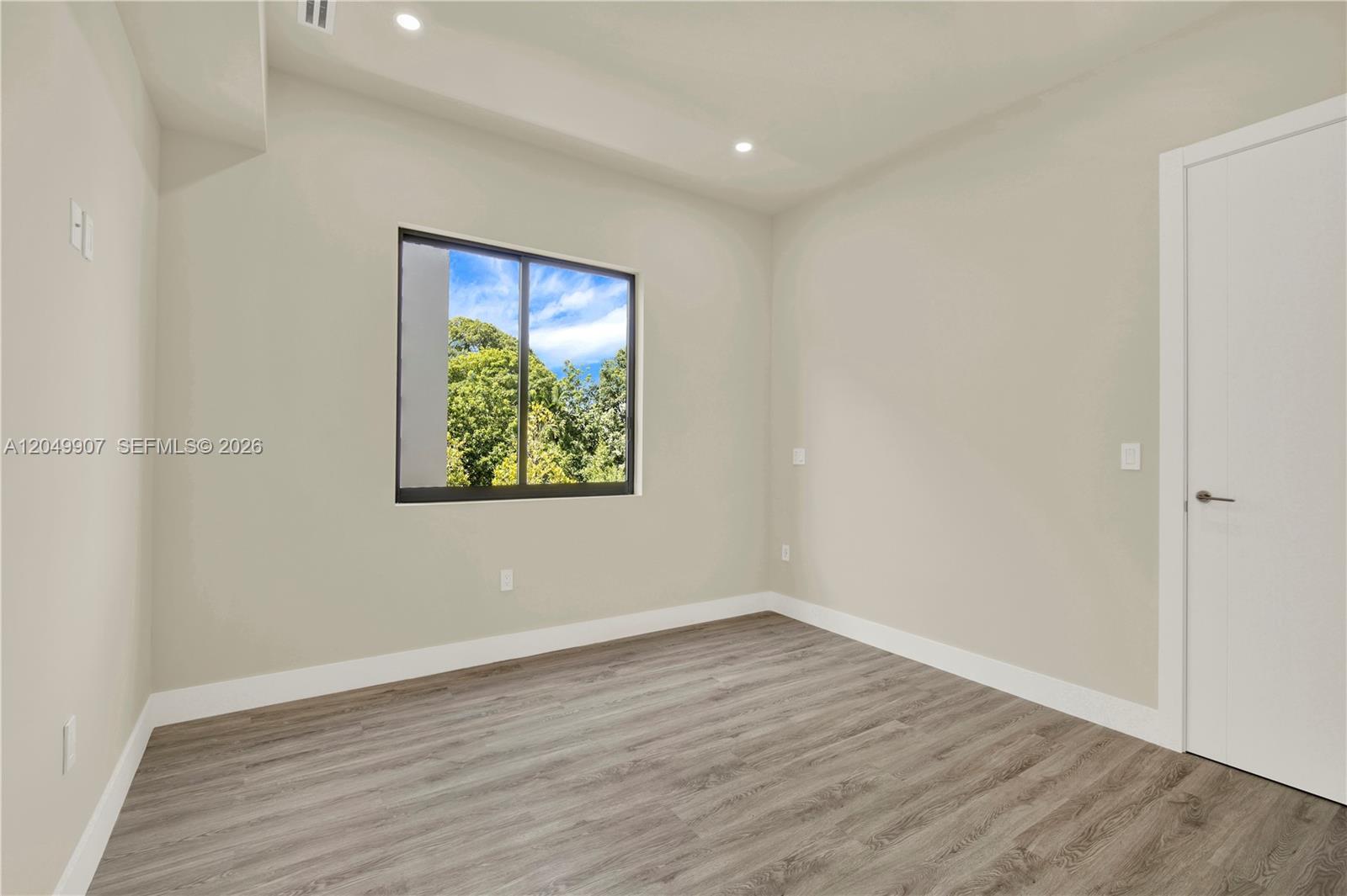 3437 Southwest 29th Street, Unit 3437 Miami, FL 33133 - Photo 23 of 46