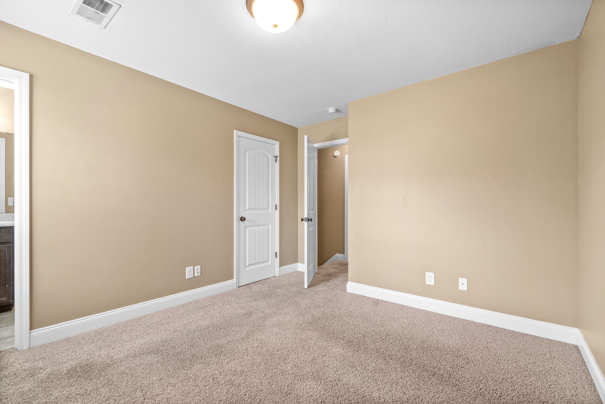 1769 Spring Water Drive, Unit C Clarksville, TN 37040 - Photo 15 of 25 a view of an empty room