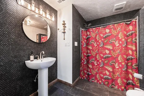 $749,900 | 700 Cloudcroft Drive, Monroe, VA 24574