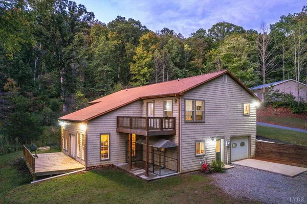 $749,900 | 700 Cloudcroft Drive, Monroe, VA 24574