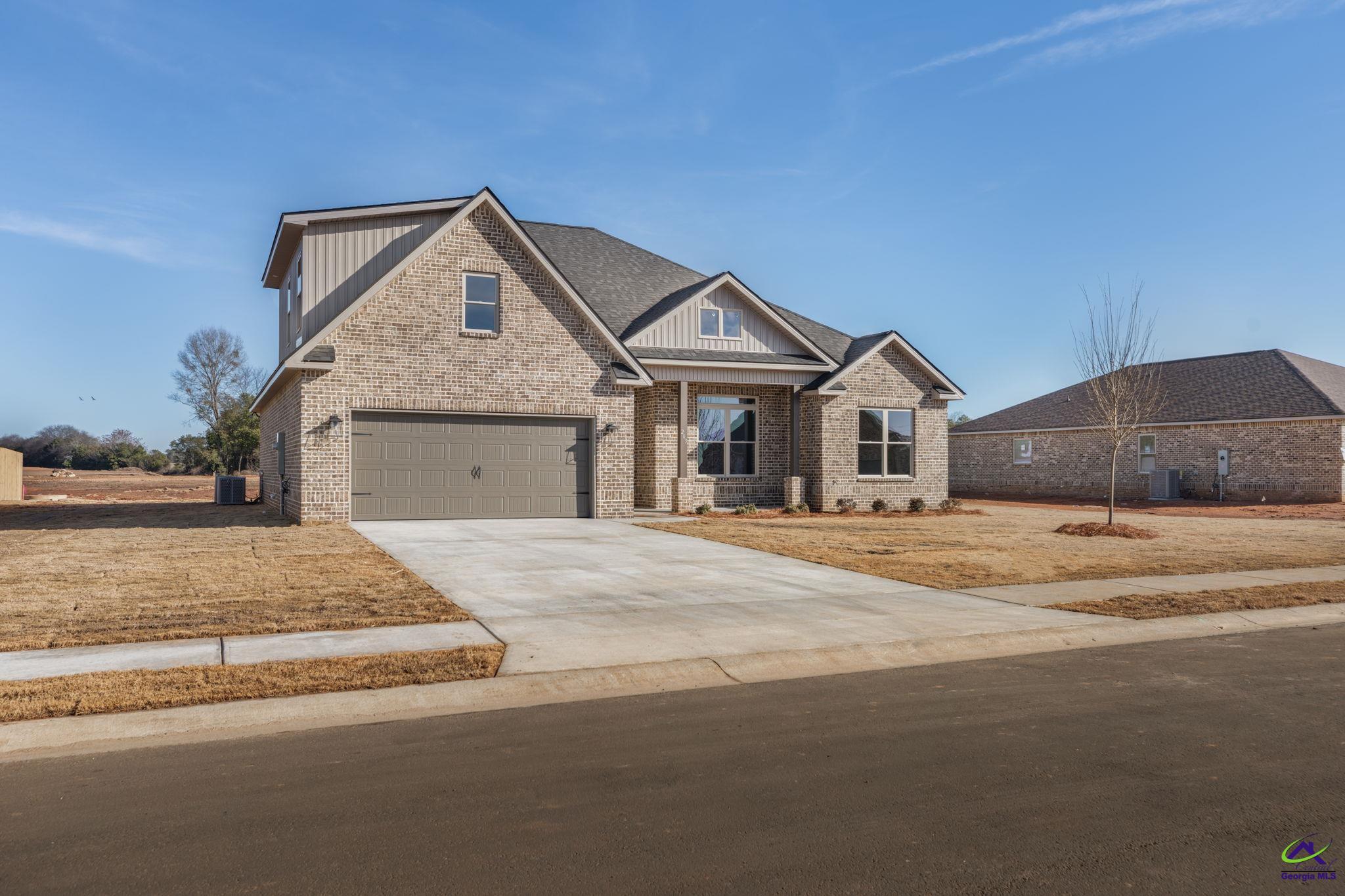 203 Farmland Circle Perry, GA 31069 - Photo 2 of 41