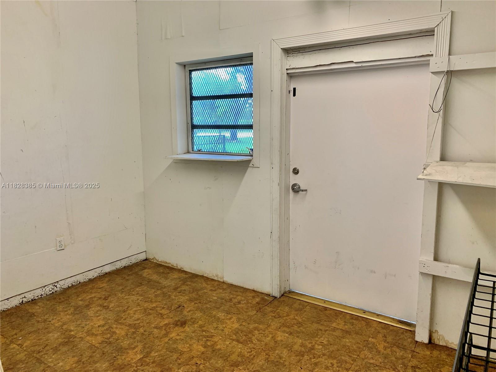 5221 Orange Drive Davie, FL 33314 - Photo 12 of 19 a view of small space