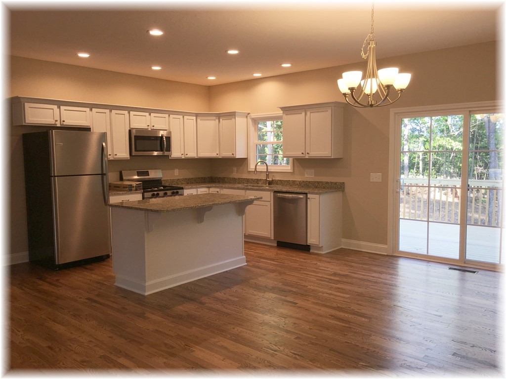 106 Thunder Valley Road Seneca, SC 29678 - Photo 9 of 10 Gallery Image 9