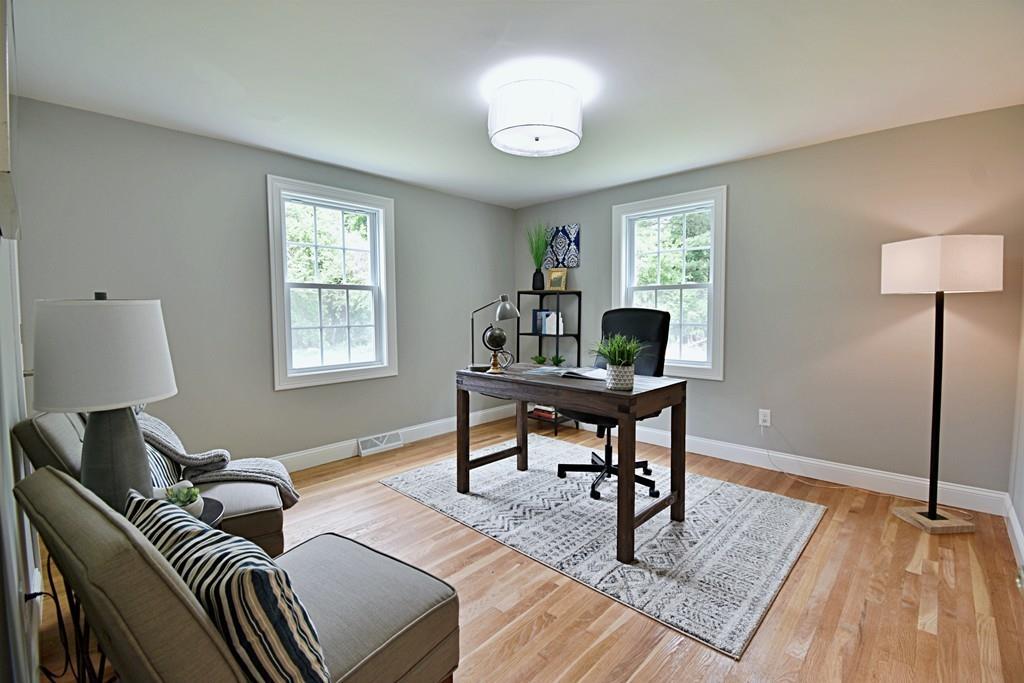 65 Spaulding Road Chelmsford, MA 01824 - Photo 18 of 42 a workspace with furniture and window