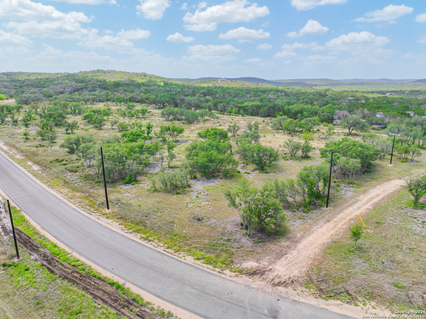 264 Grand Ranch Hondo, TX 78861 - Photo 16 of 16 a view of a garden with a lake view