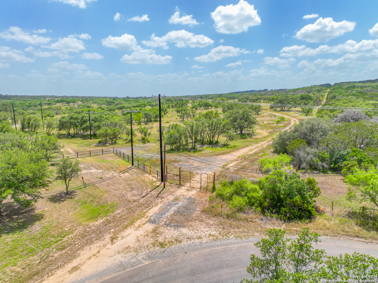 264 Grand Ranch Hondo, TX 78861 - Photo 9 of 16 a view of an ocean and beach