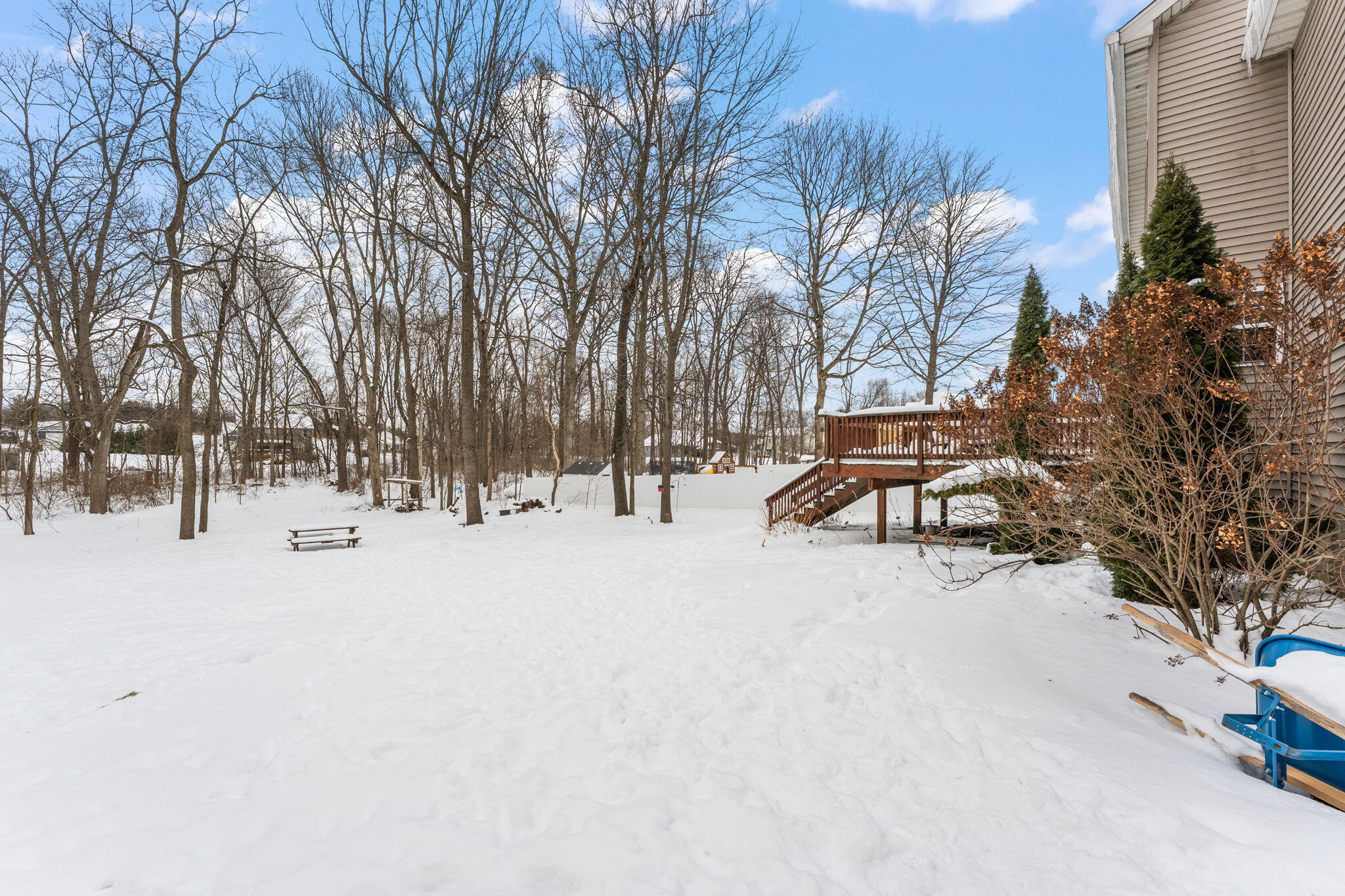 3302 Kestrel Street Valparaiso, IN 46383 - Photo 34 of 39 2048x1365