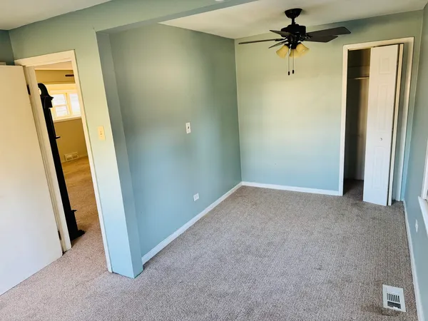 $1,600 | 42160 North 6th Avenue, Antioch, IL 60002