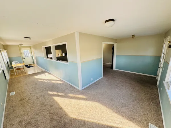 $1,600 | 42160 North 6th Avenue, Antioch, IL 60002