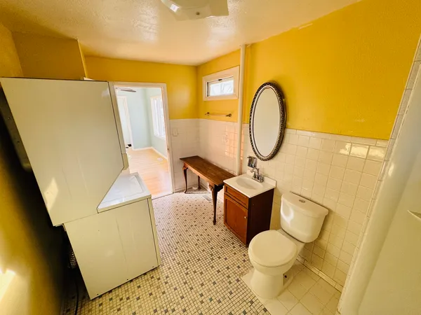 $1,600 | 42160 North 6th Avenue, Antioch, IL 60002