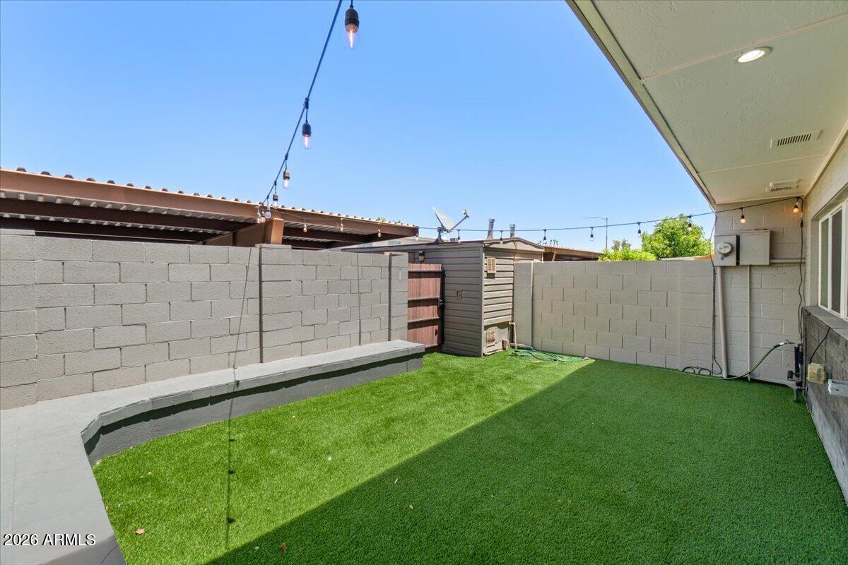 4233 North Miller Road Scottsdale, AZ 85251 - Photo 37 of 42