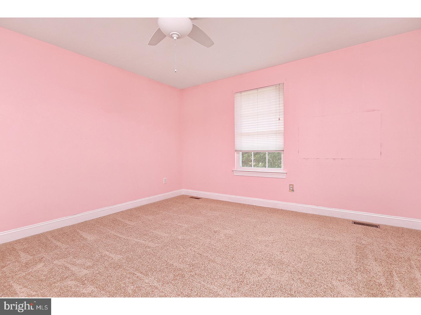 613 Devon Court Mickleton, NJ 08056 - Photo 17 of 25 Bedroom 3
