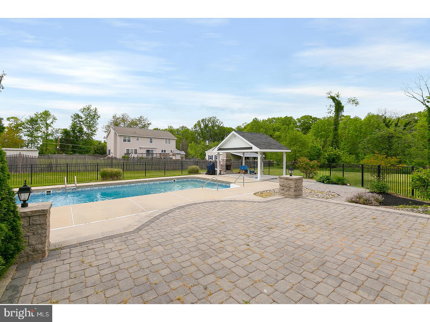 613 Devon Court Mickleton, NJ 08056 - Photo 19 of 25 Patio