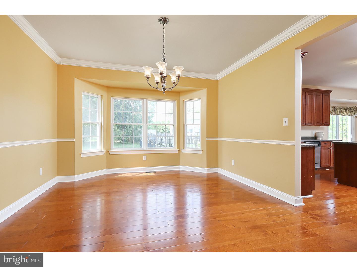 613 Devon Court Mickleton, NJ 08056 - Photo 4 of 25 Dining Room