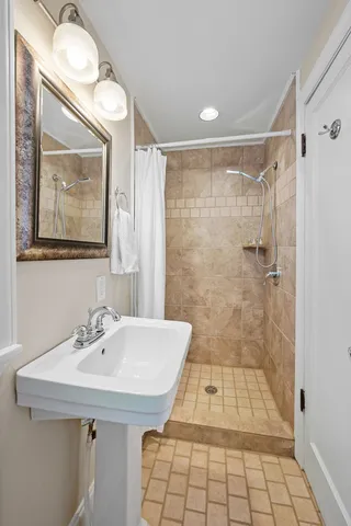 $869,000 | 816 Inverness Avenue, Nashville, TN 37204