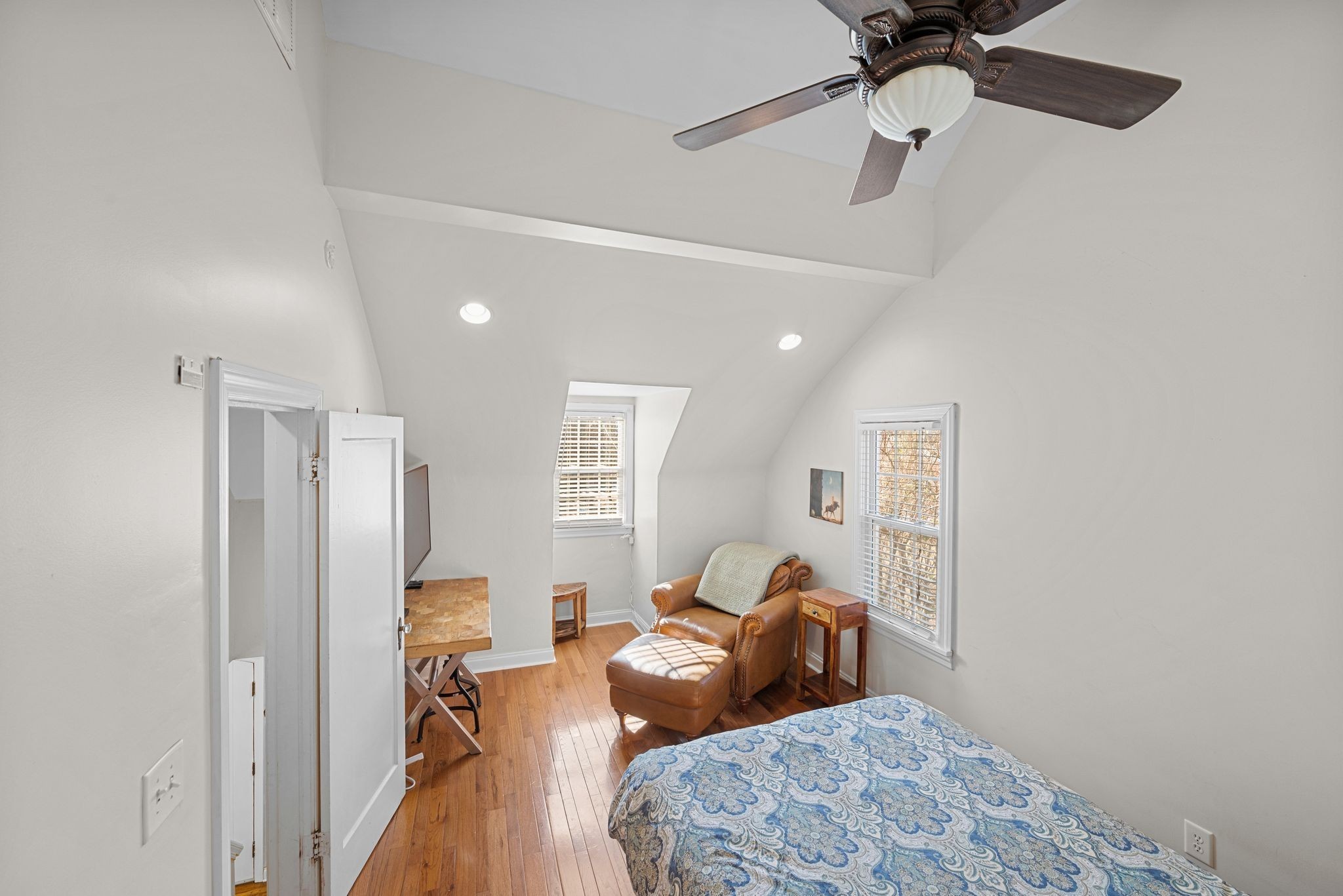816 Inverness Avenue Nashville, TN 37204 - Photo 21 of 39 a bedroom with furniture and a ceiling fan