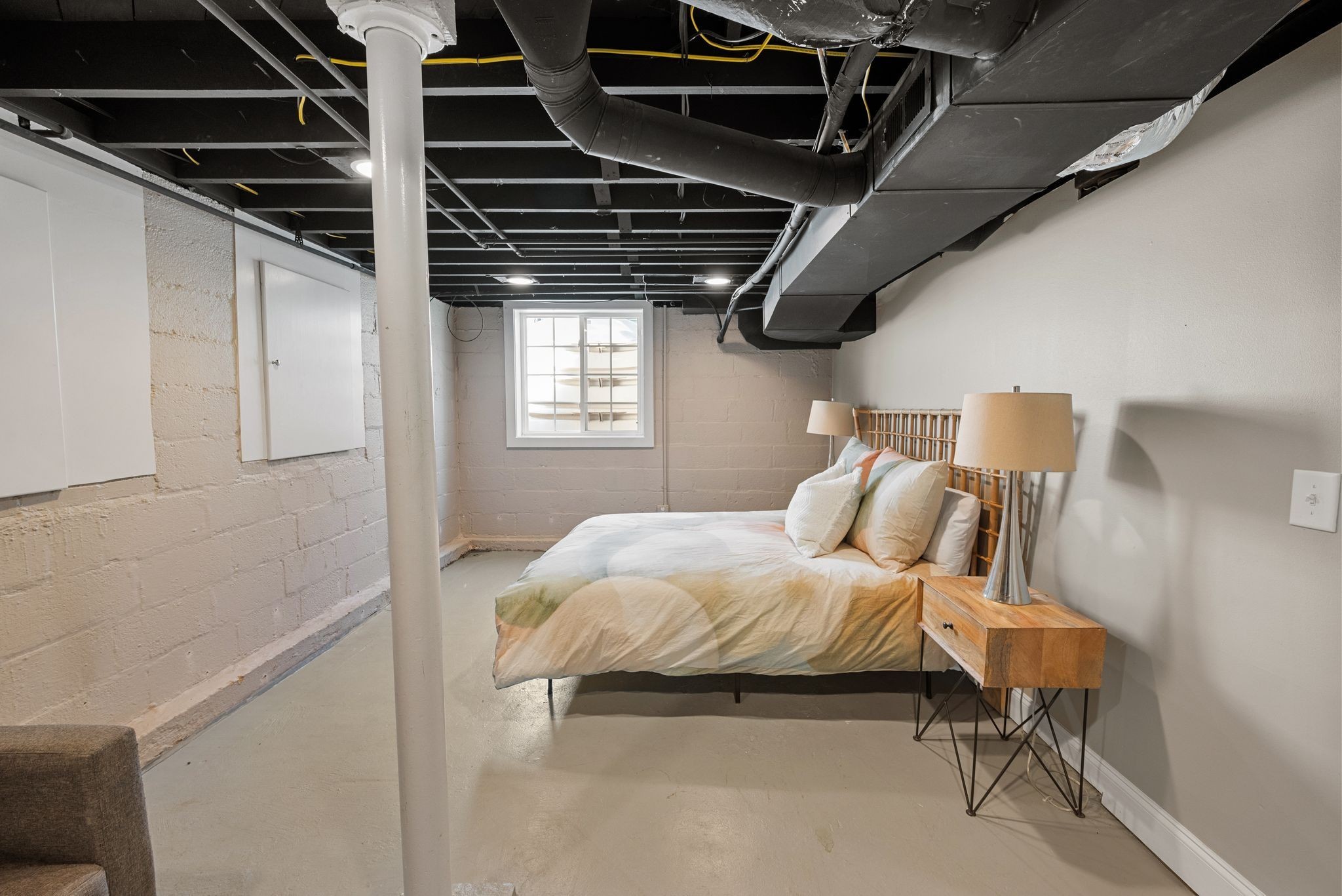 816 Inverness Avenue Nashville, TN 37204 - Photo 25 of 39 a bedroom with bed and a window