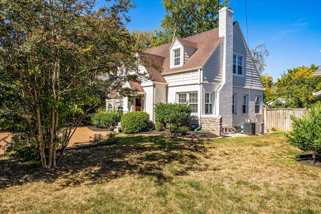 $869,000 | 816 Inverness Avenue, Nashville, TN 37204