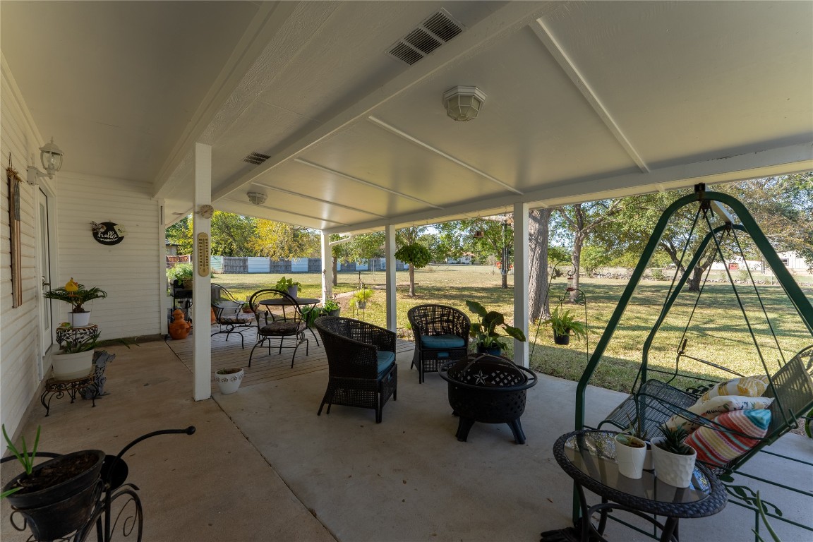 306 Starview Drive Georgetown, TX 78628 - Photo 6 of 26 View of back patio