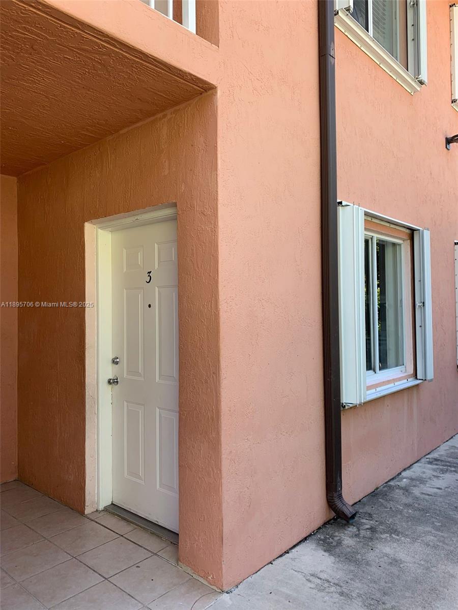 452 Southwest 10th Street, Unit 3 Miami, FL 33130 - Photo 11 of 16