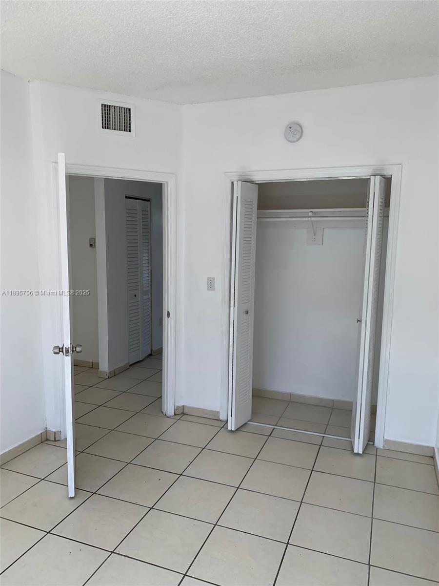 452 Southwest 10th Street, Unit 3 Miami, FL 33130 - Photo 13 of 16