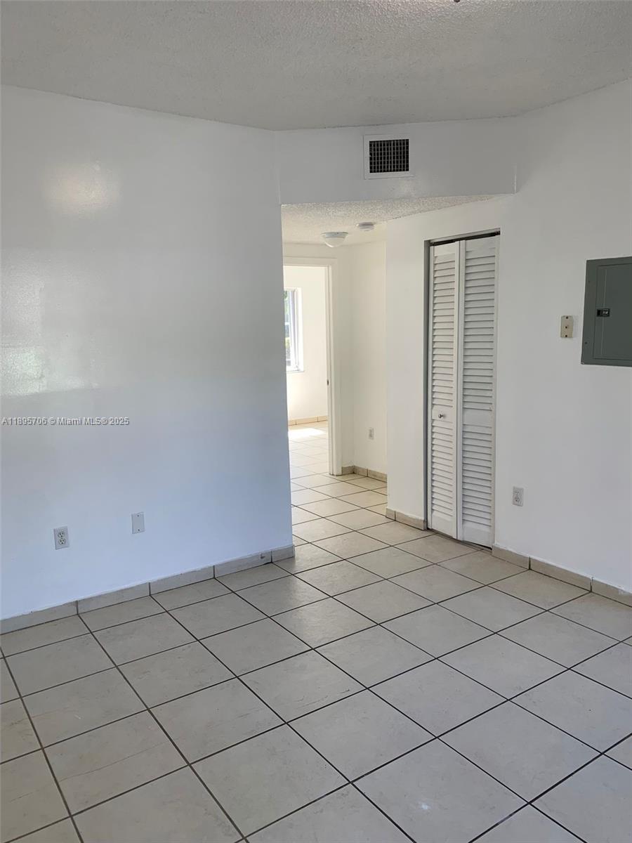 452 Southwest 10th Street, Unit 3 Miami, FL 33130 - Photo 8 of 16