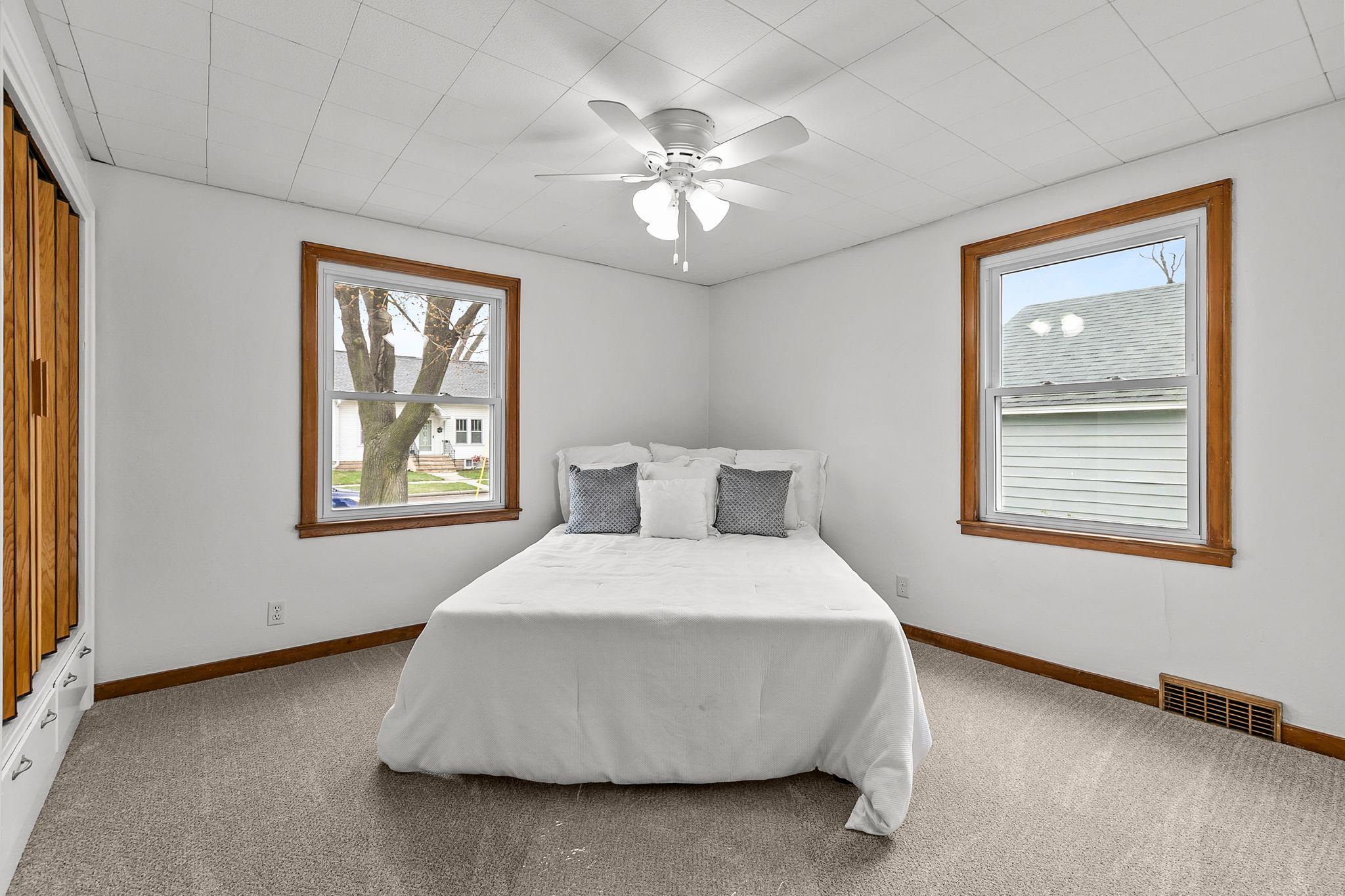319 South Spruce Street Appleton, WI 54914 - Photo 16 of 32