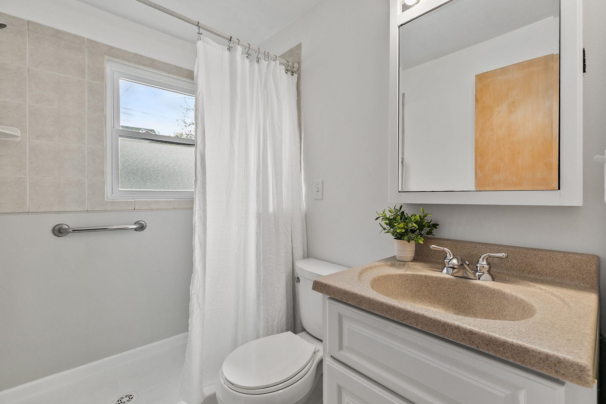 319 South Spruce Street Appleton, WI 54914 - Photo 18 of 32