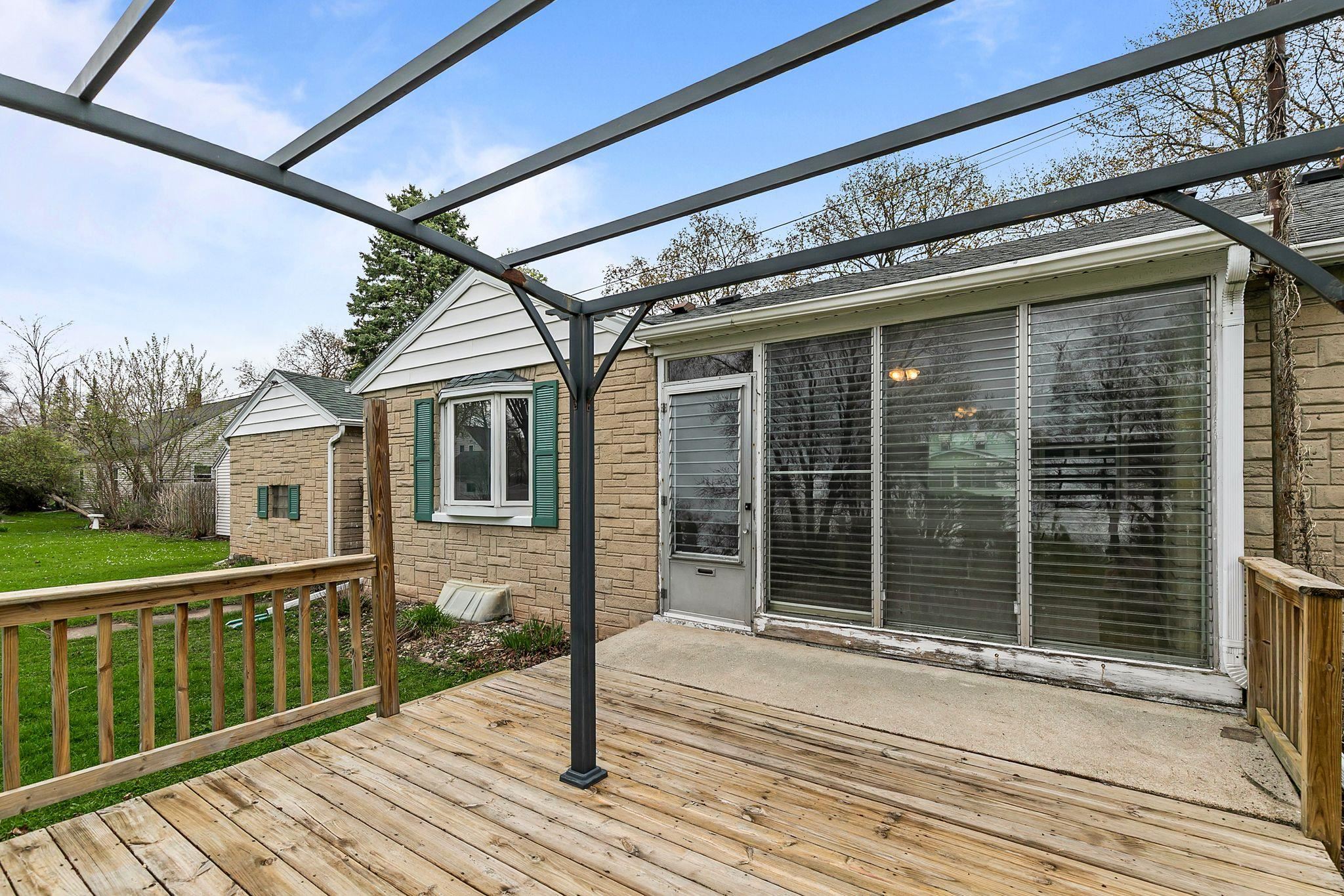 319 South Spruce Street Appleton, WI 54914 - Photo 22 of 32