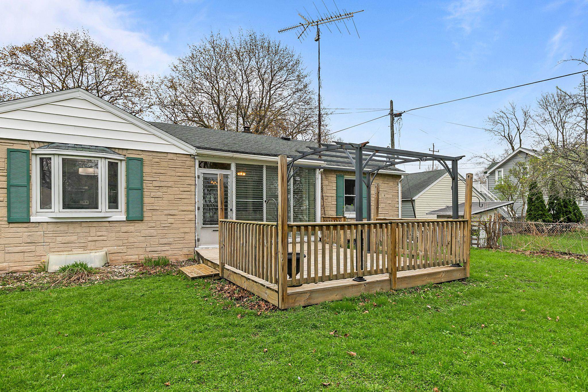 319 South Spruce Street Appleton, WI 54914 - Photo 23 of 32