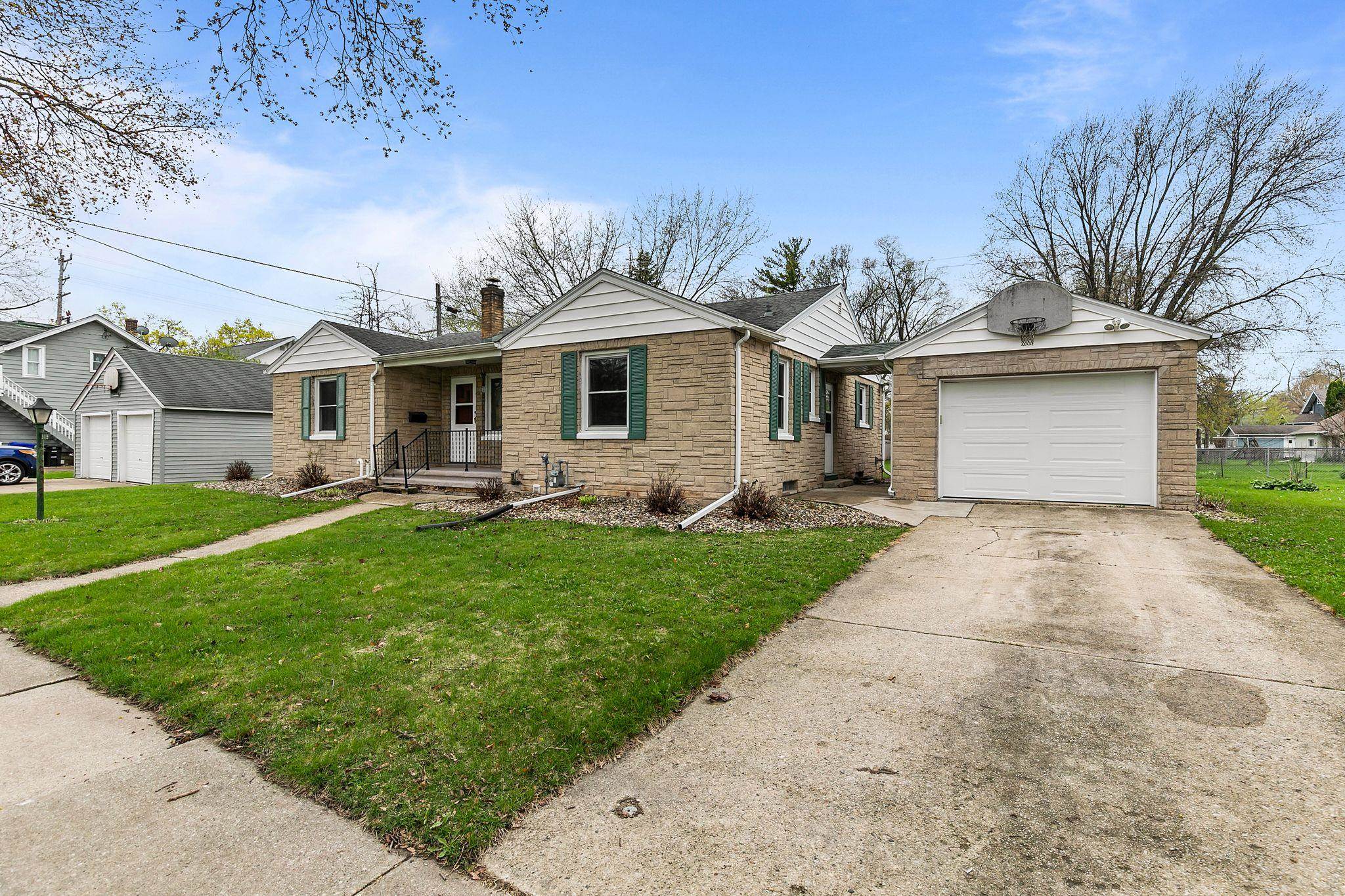 319 South Spruce Street Appleton, WI 54914 - Photo 30 of 32