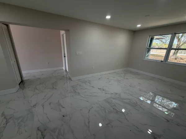 $489,000 | 311 Southwest 67th Drive, Okeechobee, FL 34974