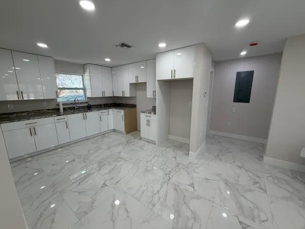 $489,000 | 311 Southwest 67th Drive, Okeechobee, FL 34974