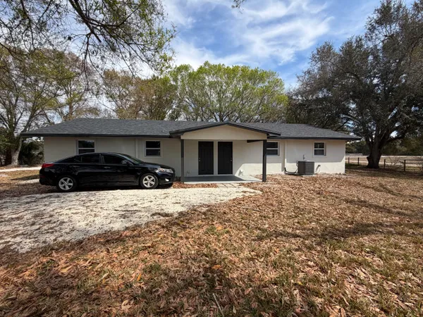 $489,000 | 311 Southwest 67th Drive, Okeechobee, FL 34974